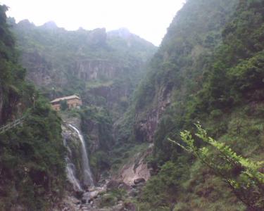 img057112.jpg