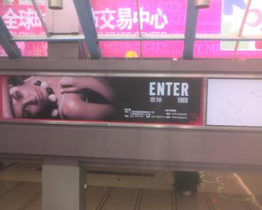 e71052.jpg