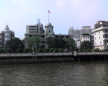 img025.jpg