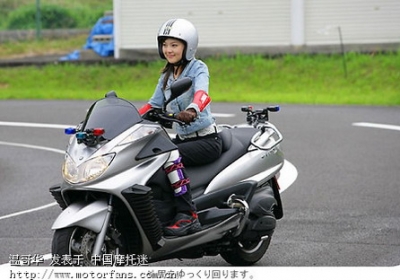 img01_S28zCiR90ca2.jpg