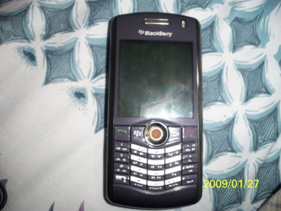 黑莓8110