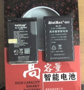 现在在用的原装BL4C电池和标称1550毫安的BL4C