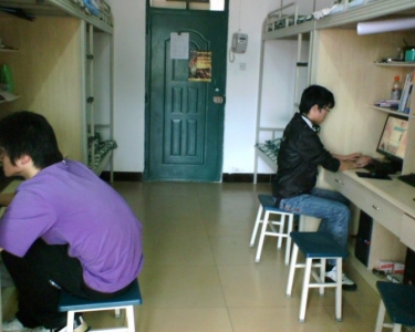 img1.jpg