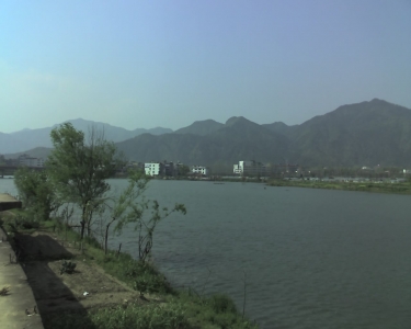 img015.jpg