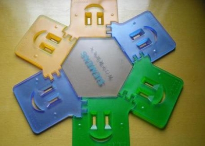 西门子限量 多用组合杯、锅两用垫 可任意拆卸组合.jpg