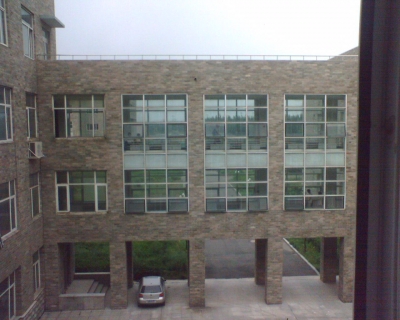 img084.jpg